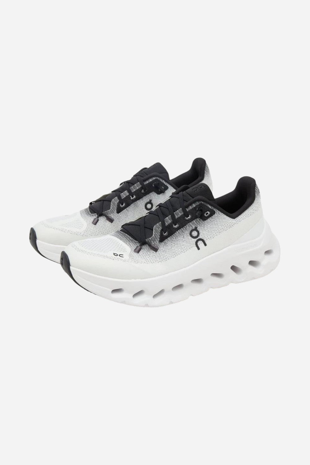 On Running Womens Cloudtilt 1 Sneakers in Black/Ivory – CHROME