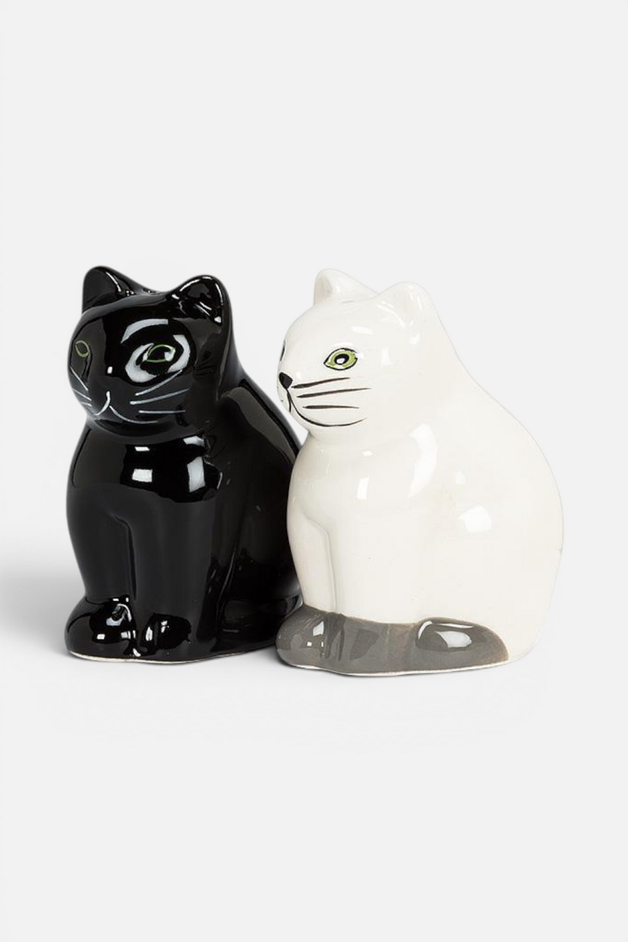 Abbott Sitting Cat Salt & Pepper Shaker – front view