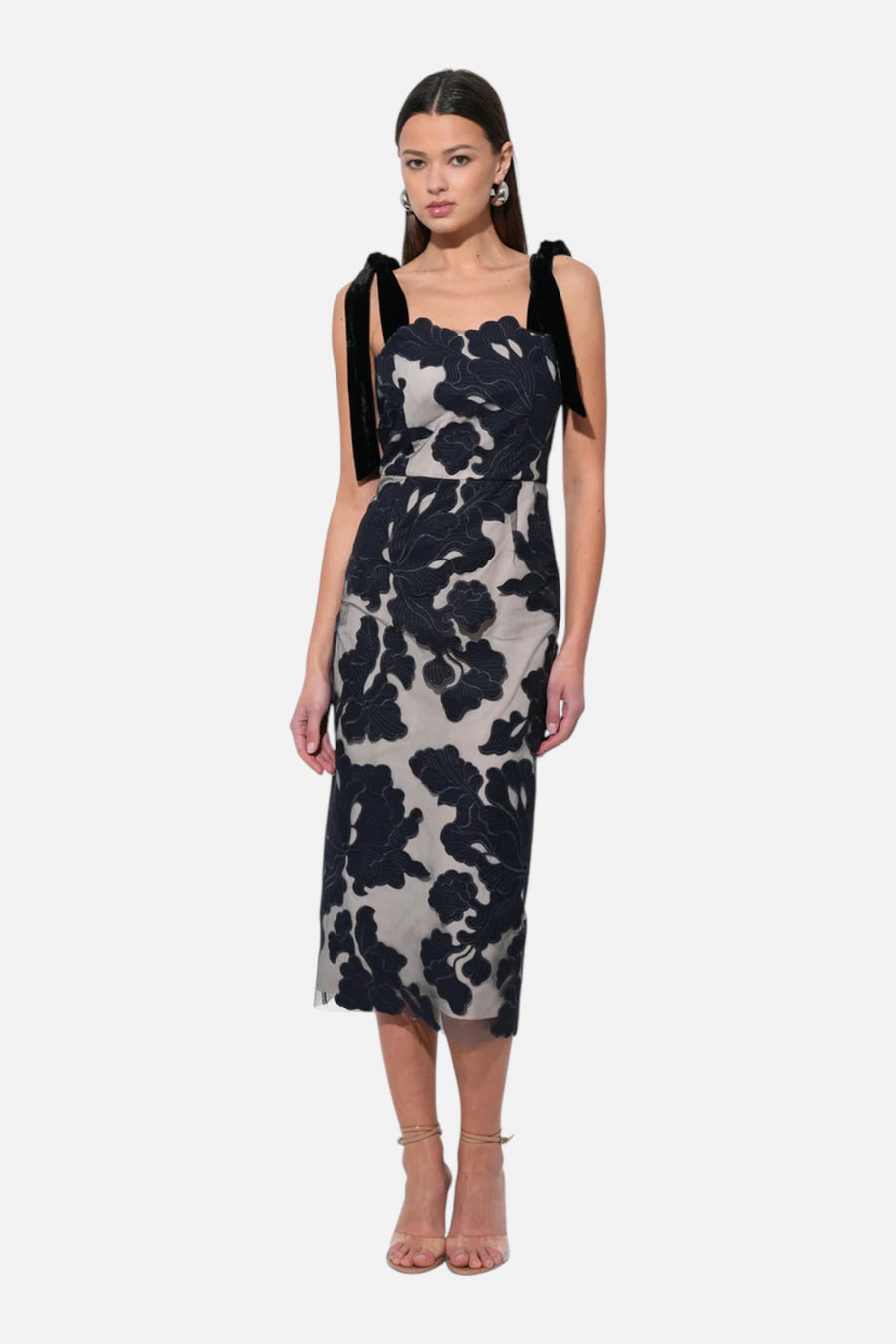 Adelyn Rae Juniper Midi Dress in Navy – side view