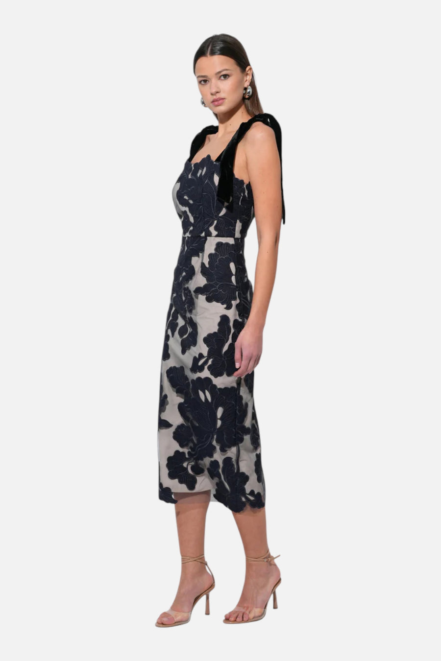 Adelyn Rae Juniper Midi Dress in Navy – side view