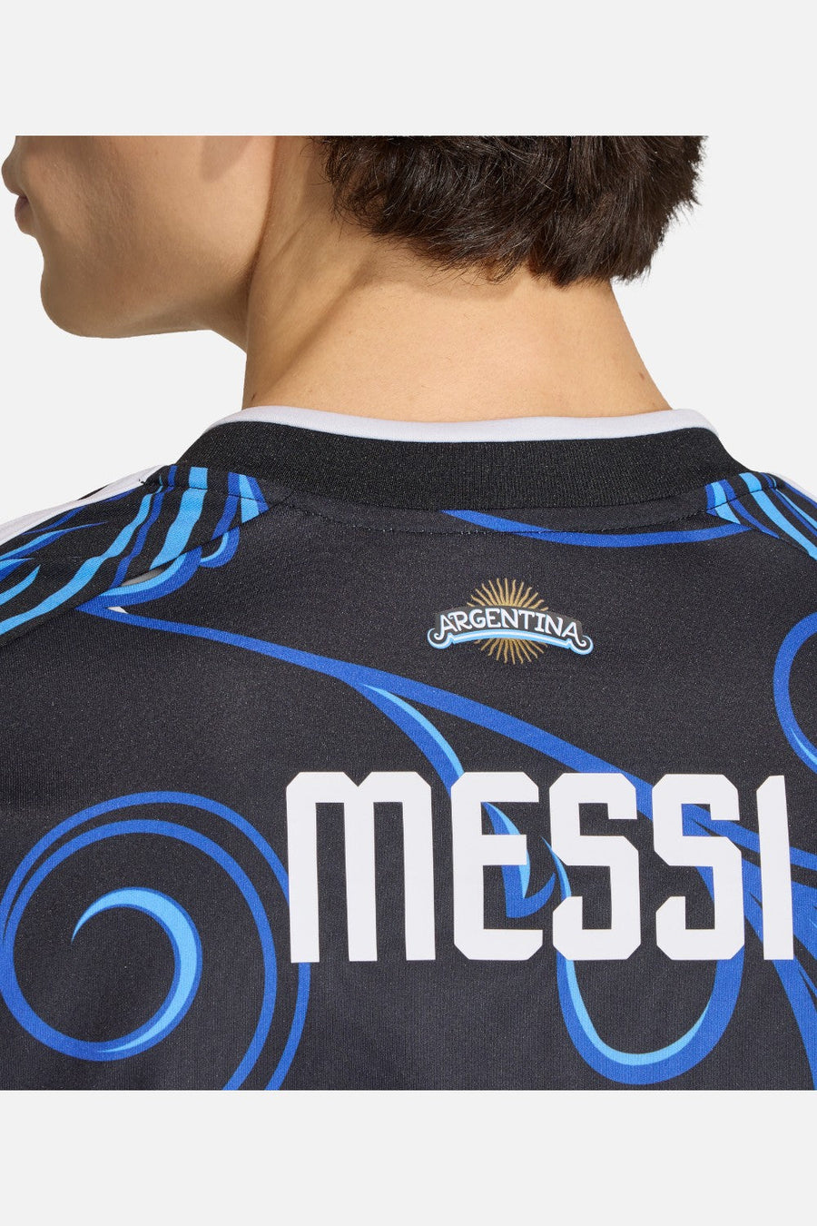 Shoulder stripe and trim detail on Adidas Argentina 26 Away Messi Jersey