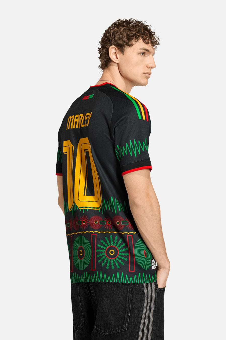 Adidas Jamaica 26 x Bob Marley Away Jersey in Black & Gold – side view