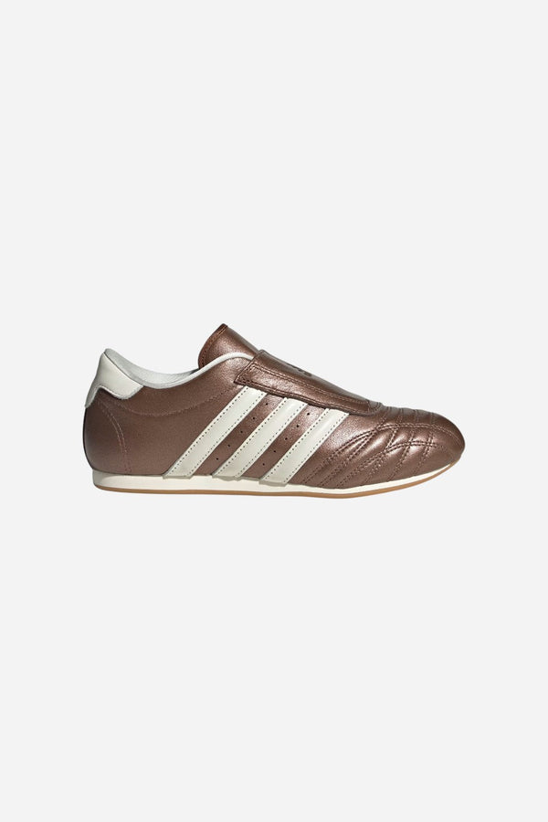 Adidas Taekwondo Shoes in Brown / Preloved Brown / Off White