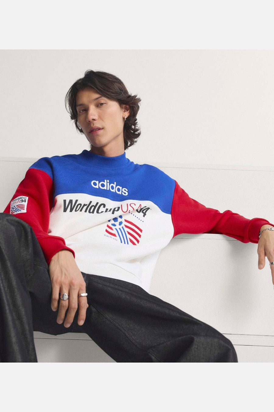 Adidas USA 94 Graphic Sweatshirt in Royal Blue & Cloud White – alternate