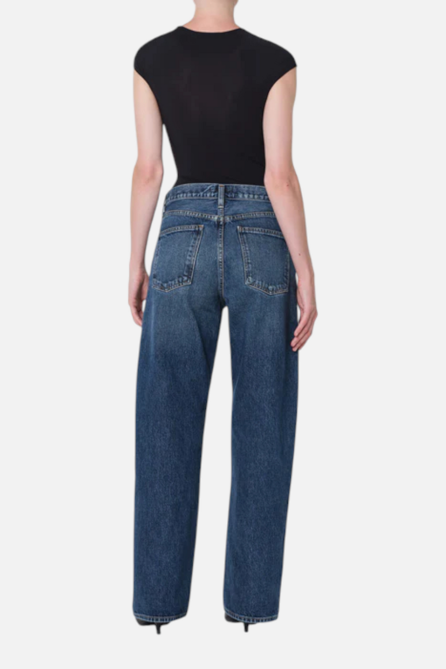 Agolde Arc Jean 32" in Shortwave – side view