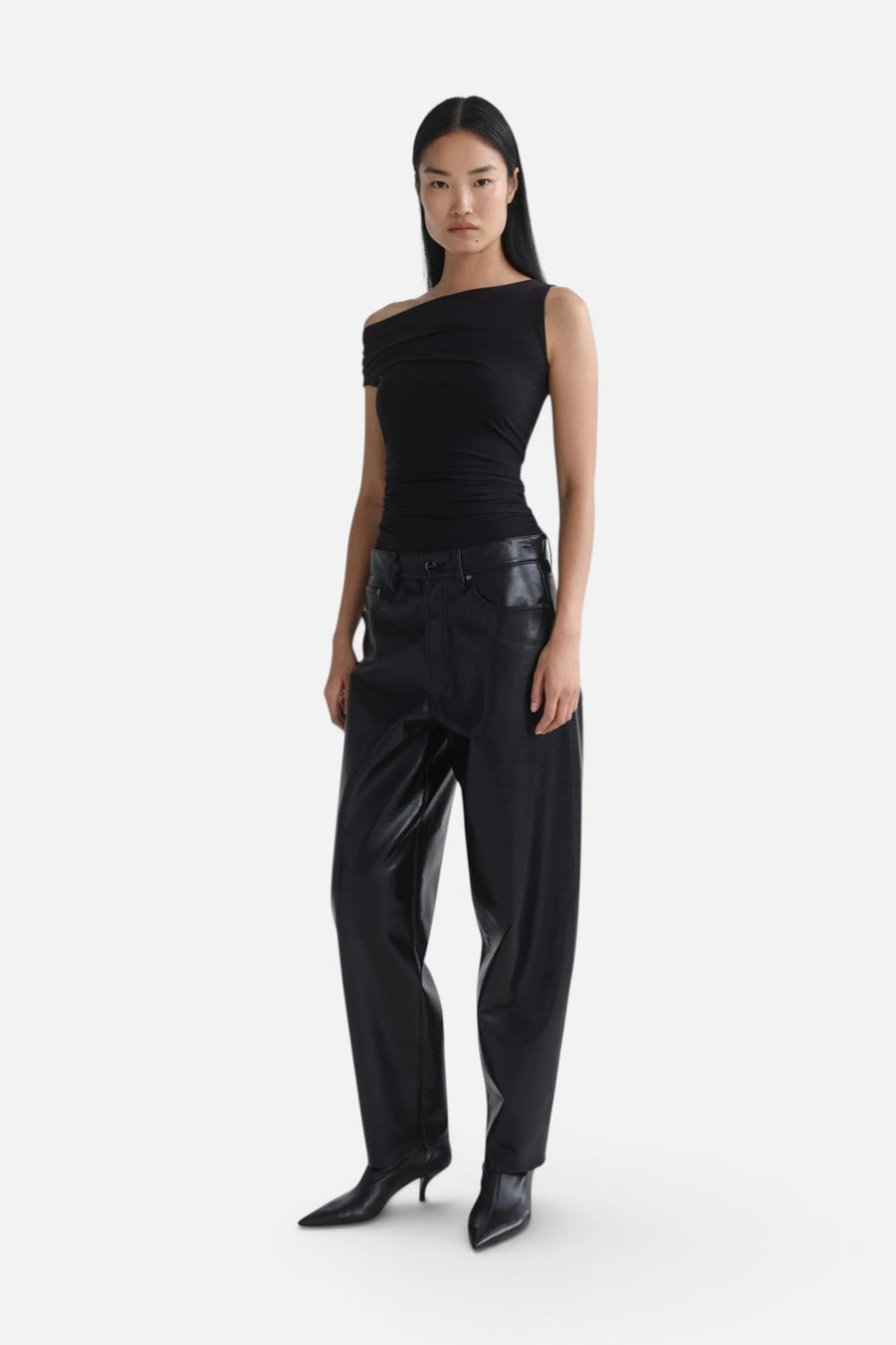 AGOLDE Carlin Top in Black – side view