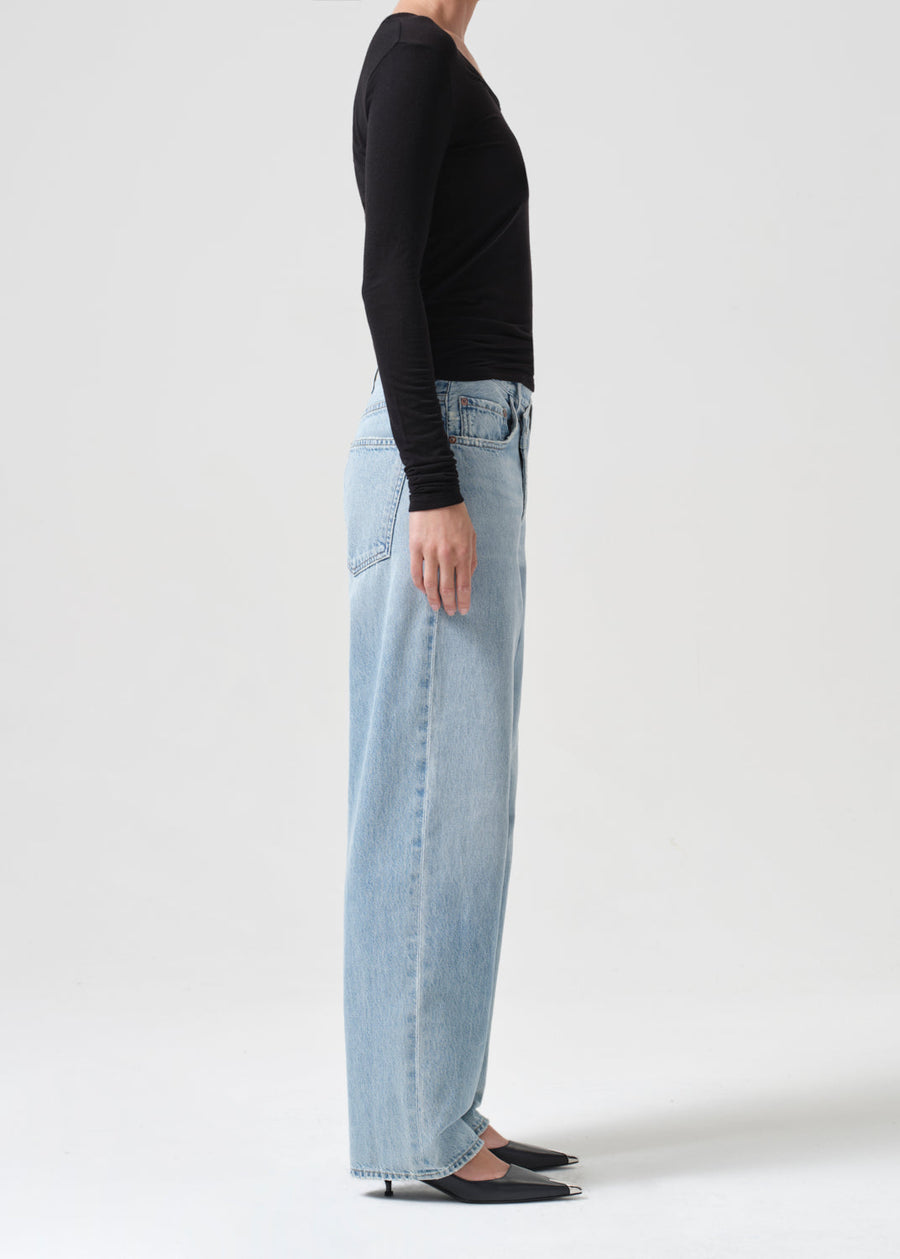 Agolde Criss Cross Upsized Jean in Wired – side view