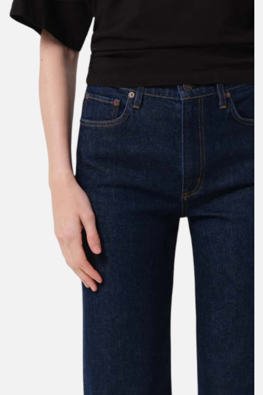 Agolde Harper Straight Jean in Reissue – back view