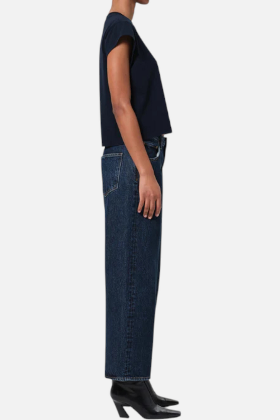 Agolde Low Curve Crop Jean in Pendulum – side view