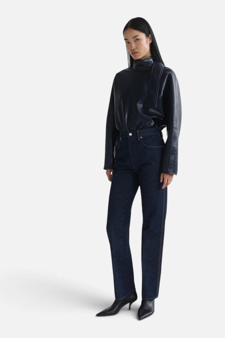 Agolde Morgan High-Rise Stovepipe Jean in Rinse – on model