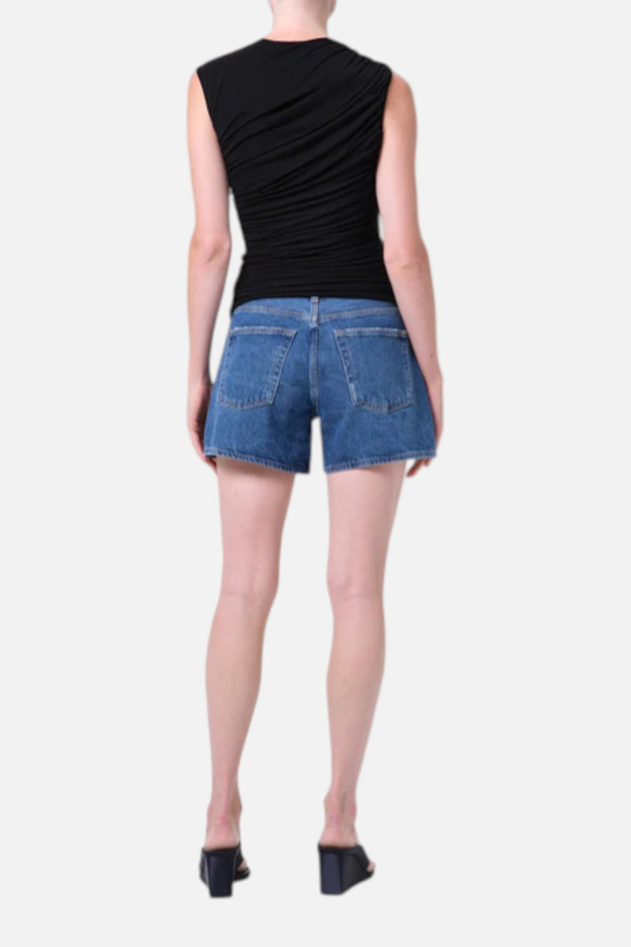 Agolde Women's Parker Long Short in Enamour – side view
