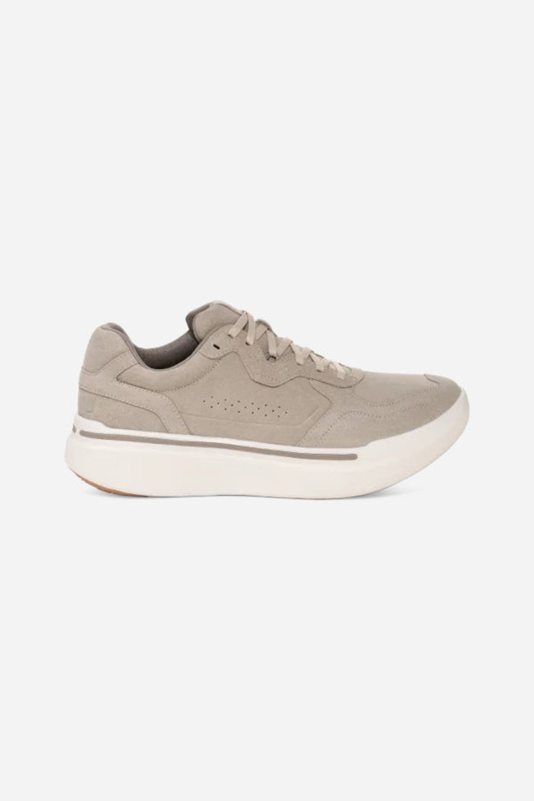 AHNU Women's Sequence 1.1 Suede in Oatmeal