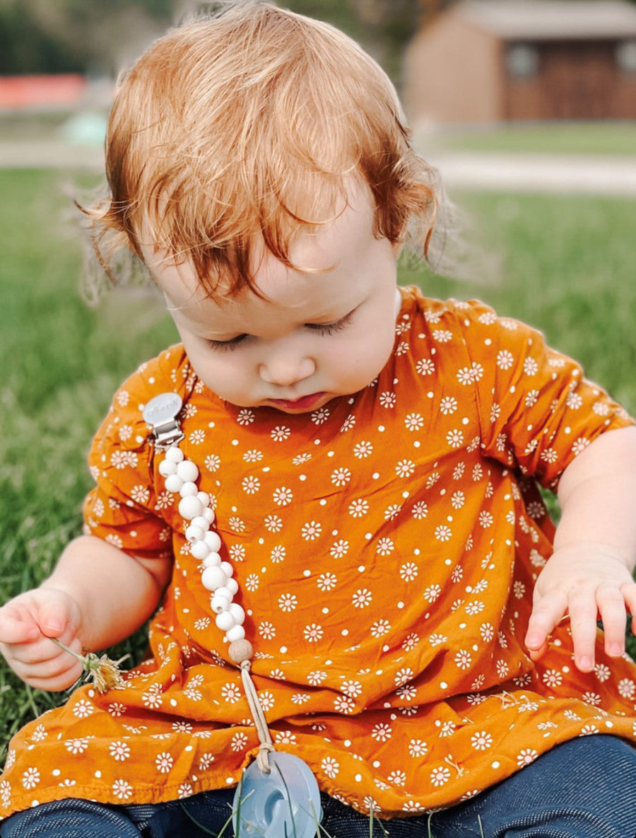 Ali + Oli Pacifier Clip Bubbles in Pure White – back view