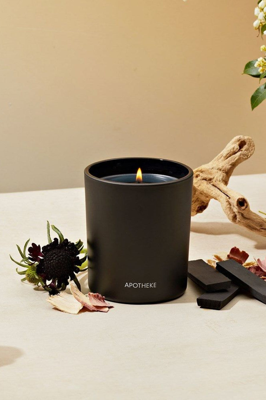 Apotheke Charcoal Classic Candle – back view