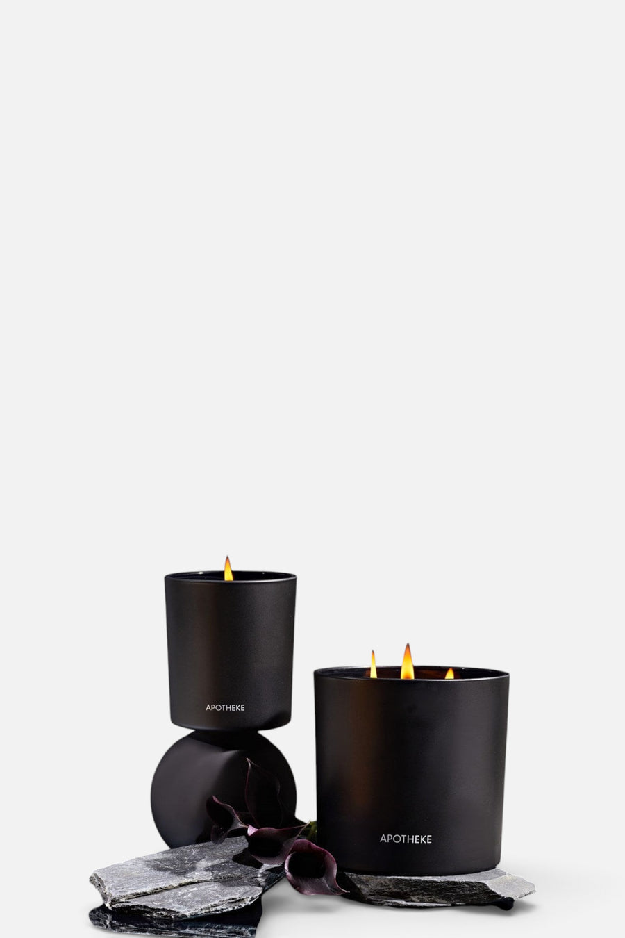 Apotheke Charcoal Classic Candle – side view