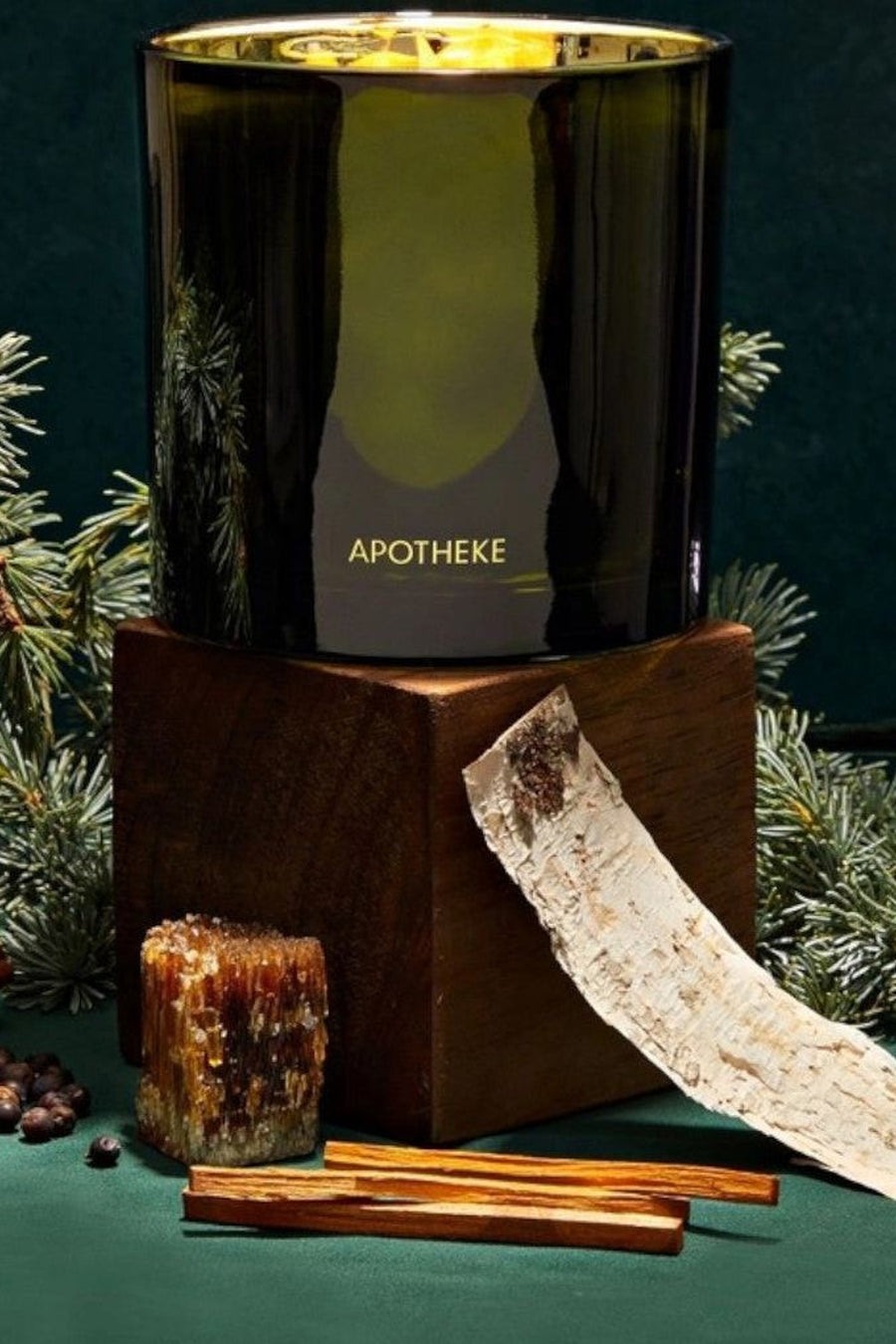 Apotheke Juniper Birch 3-Wick Candle – back view