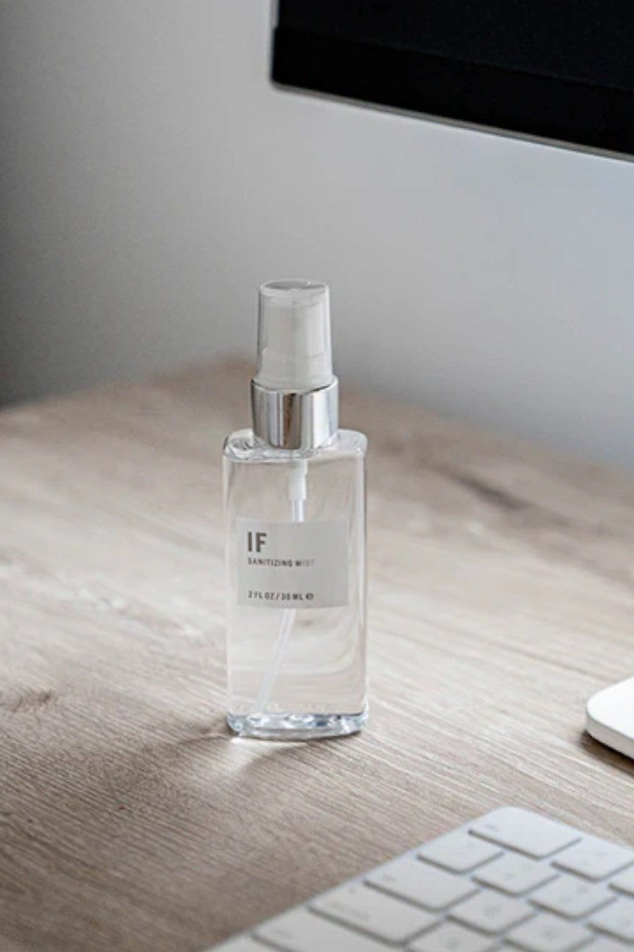 Apothia IF | Blooming White Flowers x Citrus | Travel Sanitizing Mist – back view