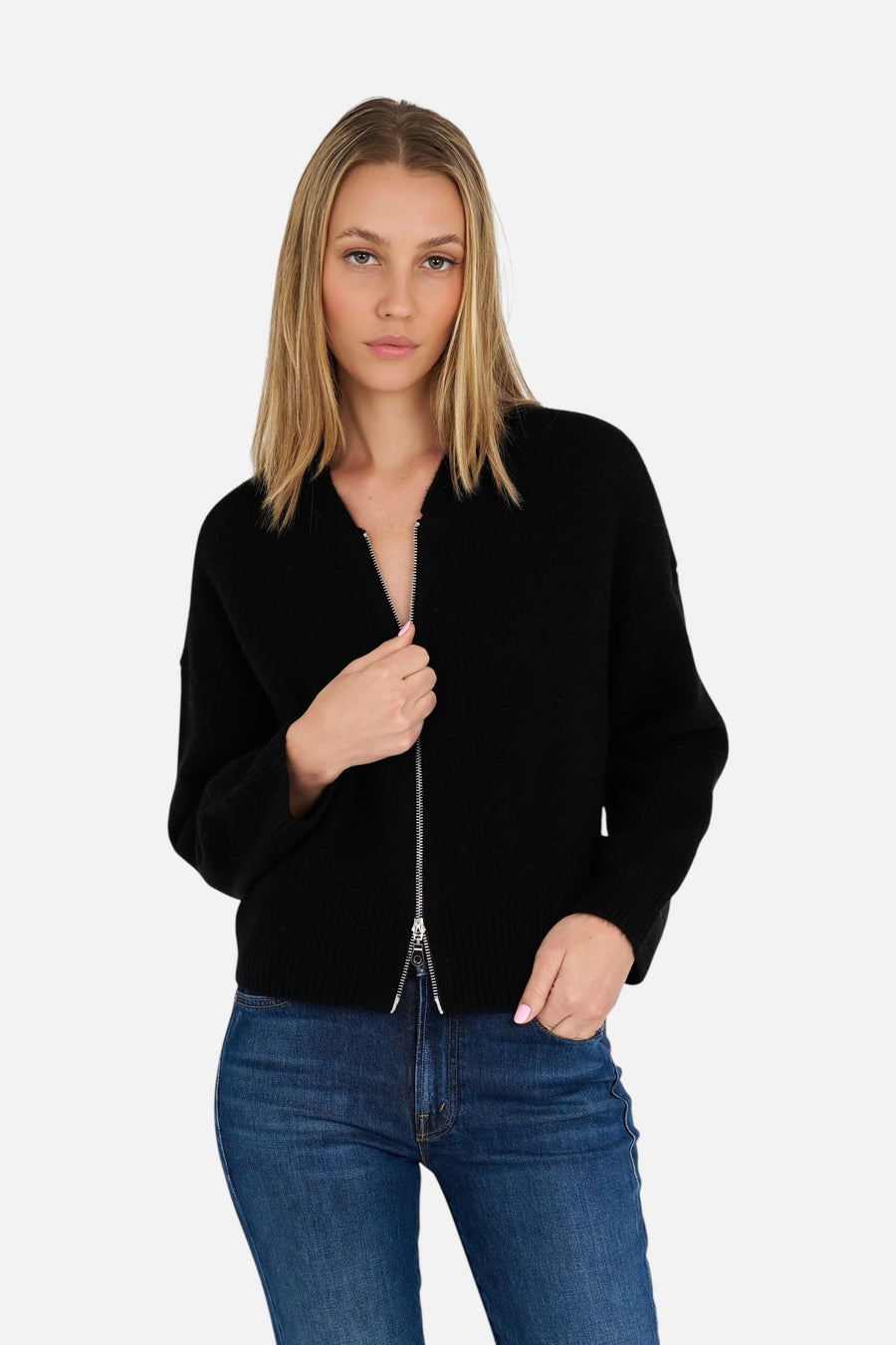 Archer Cashmere Alex Cashmere Solid Bomber Jacket in Black – front view