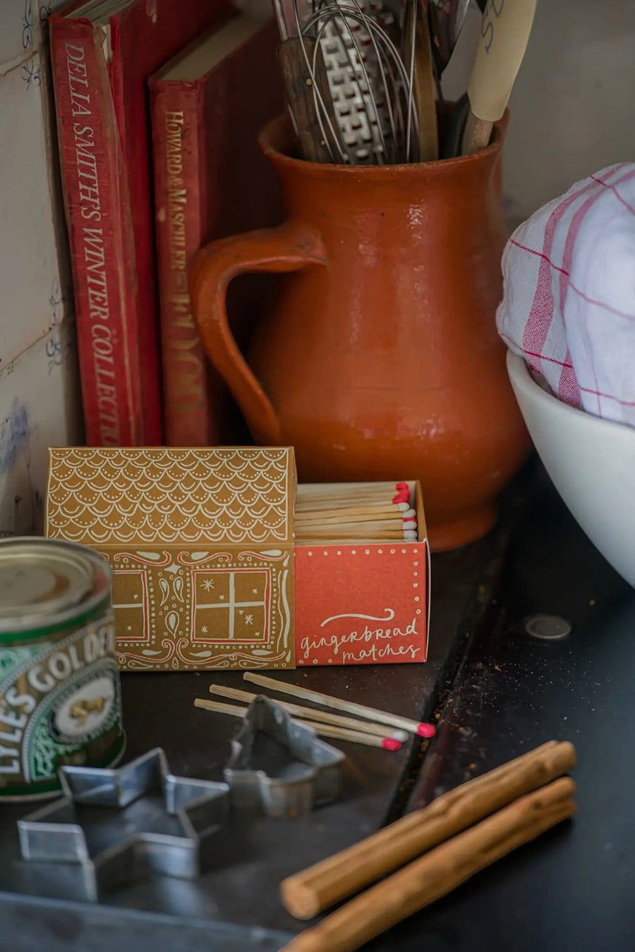 Archivist Gingerbread House Matches – back view