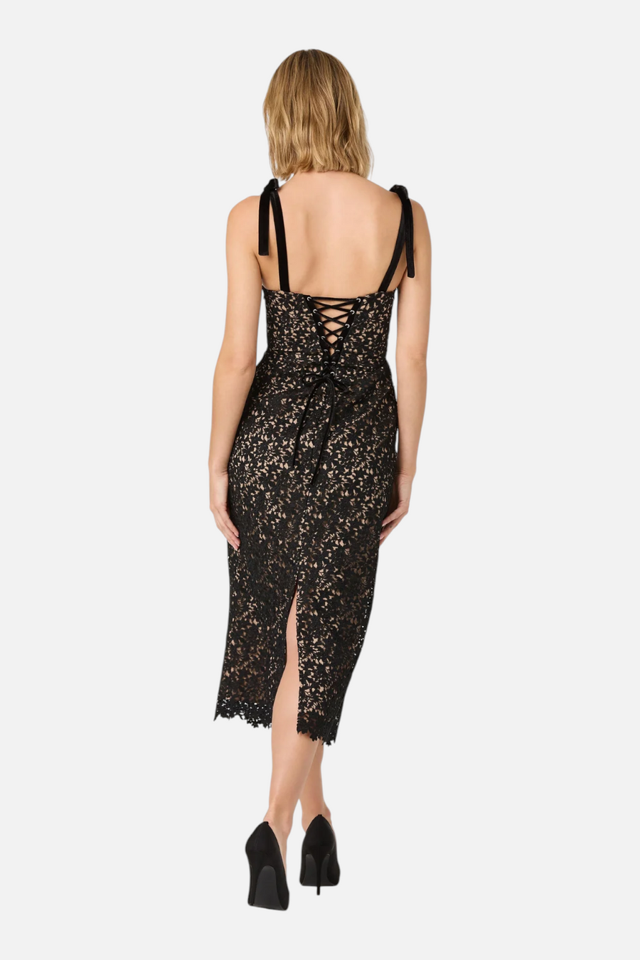 Astr the Label Donne Floral Lace Midi Dress in Black & Nude – side view
