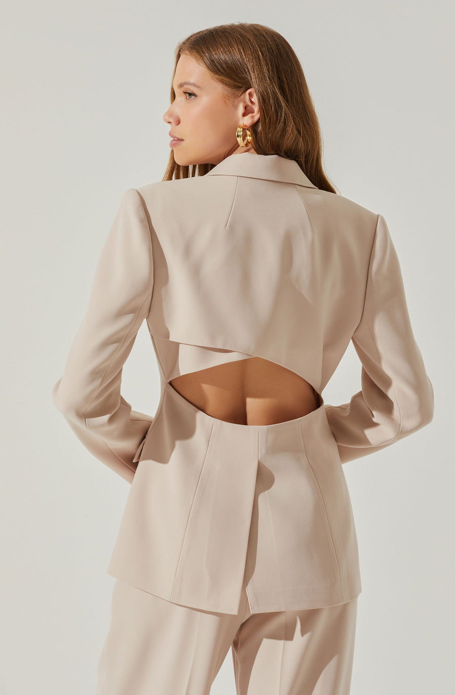 ASTR The Label Rubina Cutout Blazer in Natural – alternate