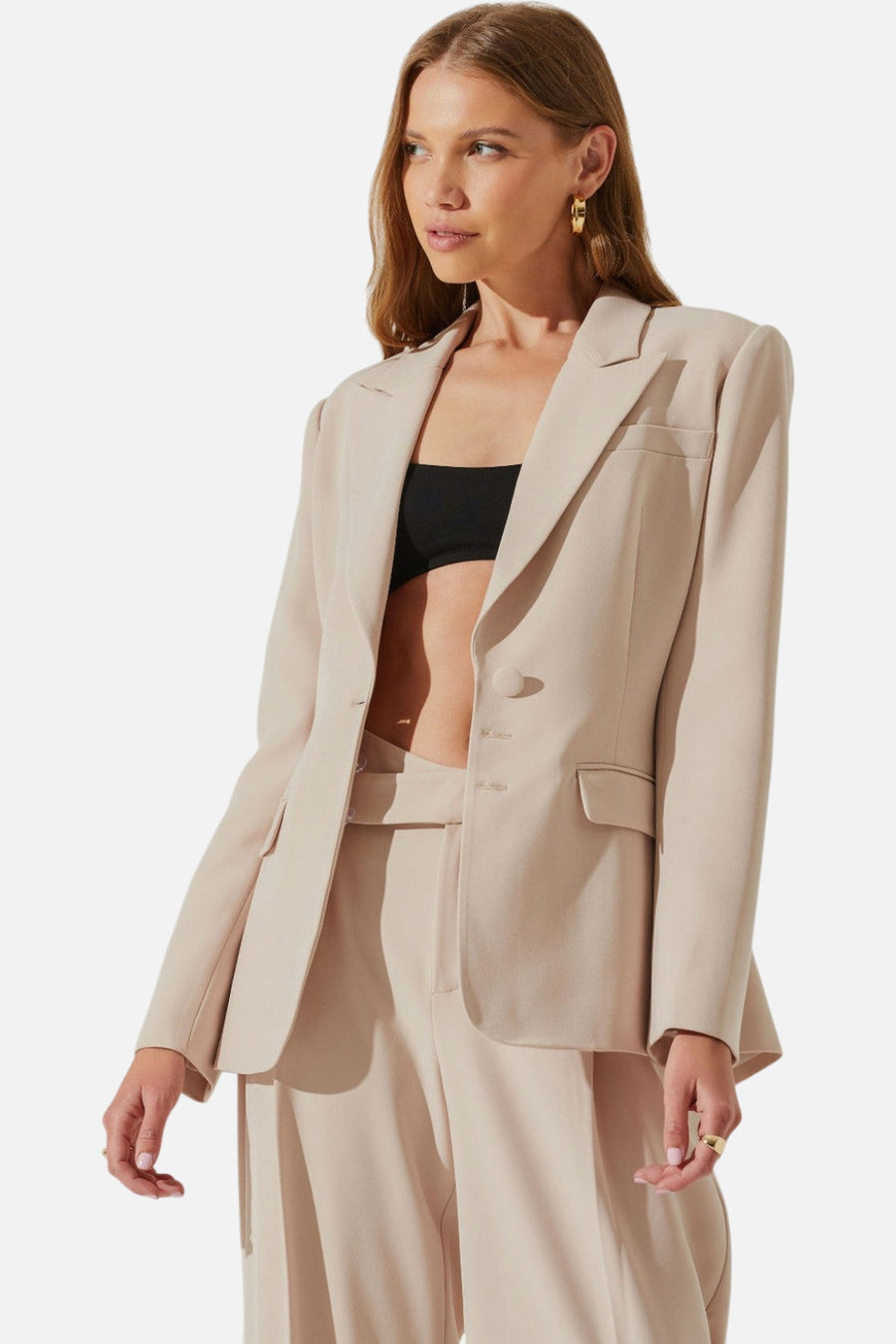 ASTR The Label Rubina Cutout Blazer in Natural – side view