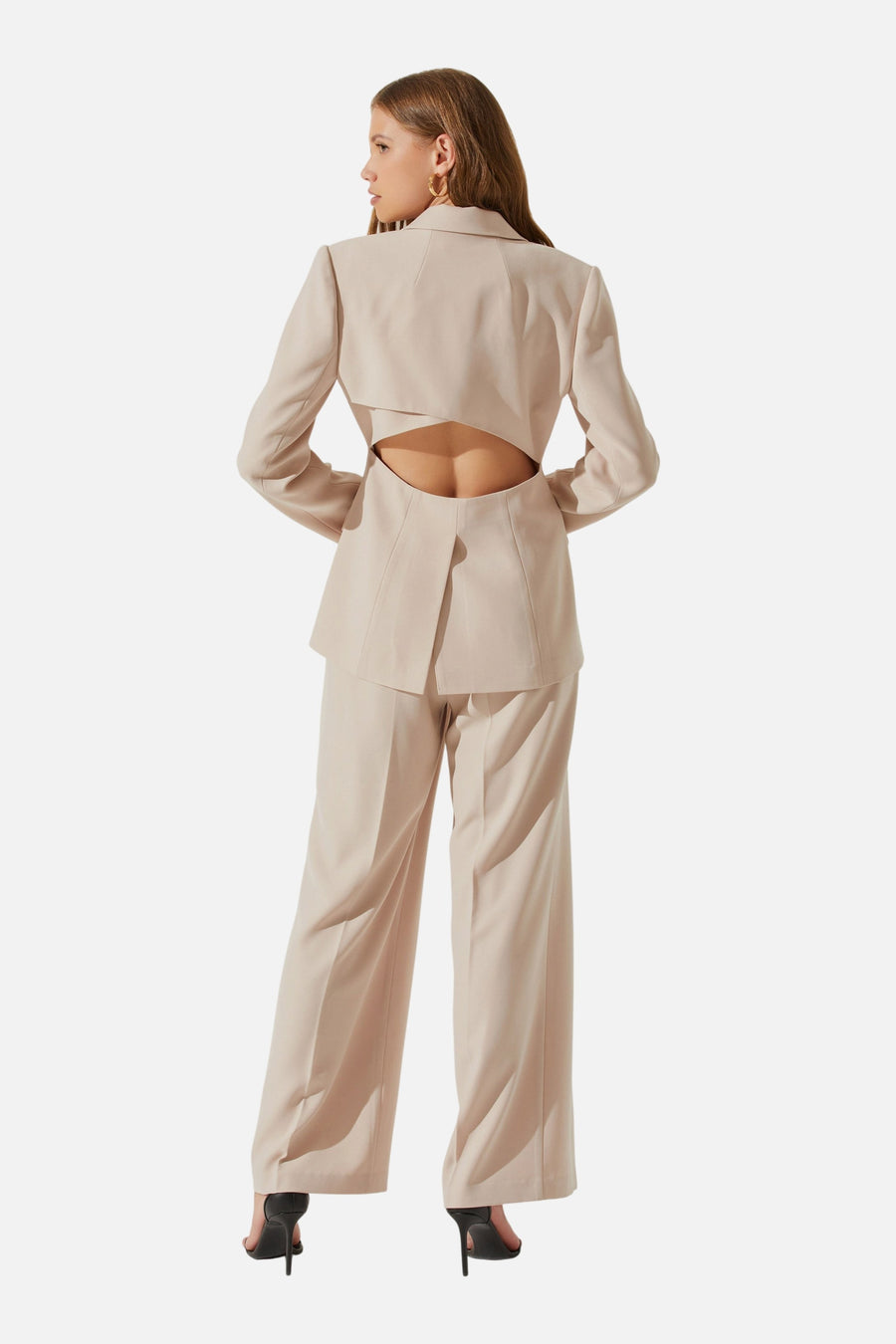 ASTR The Label Rubina Cutout Blazer in Natural – side view