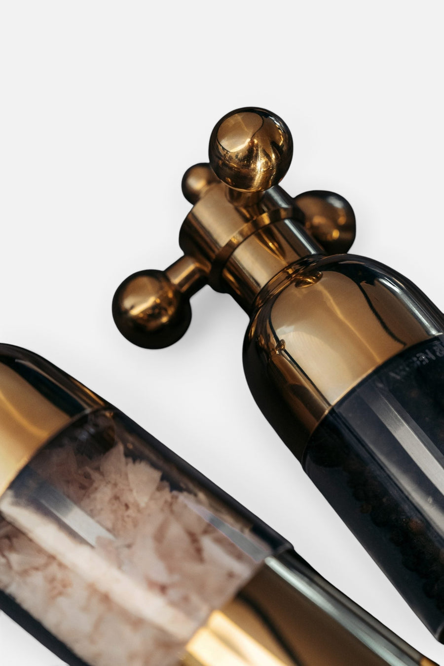 Axia Salt & Pepper Mill in Cava Bronze – alternate
