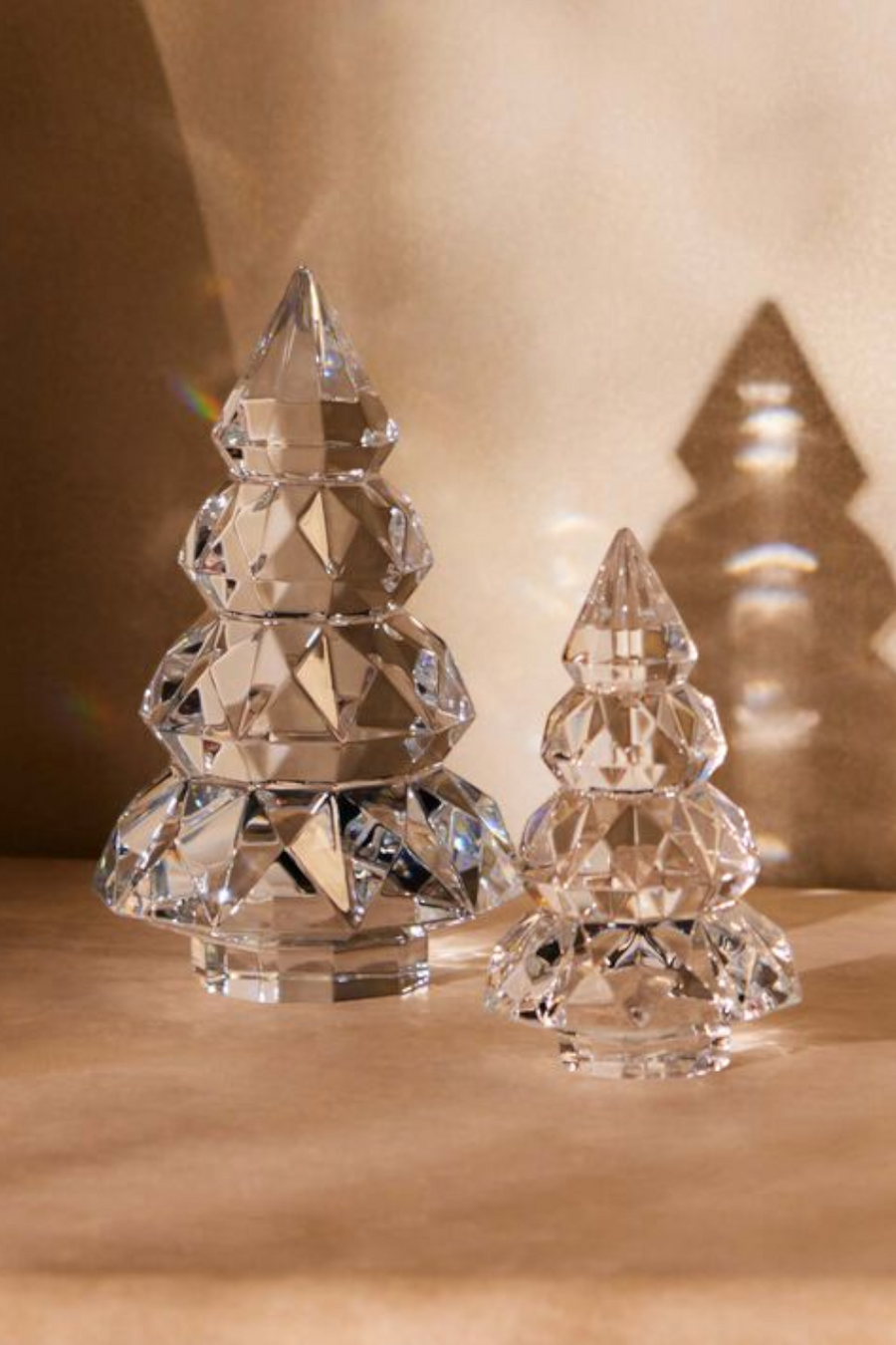Baccarat Noël Louxor Fir in Clear – side view