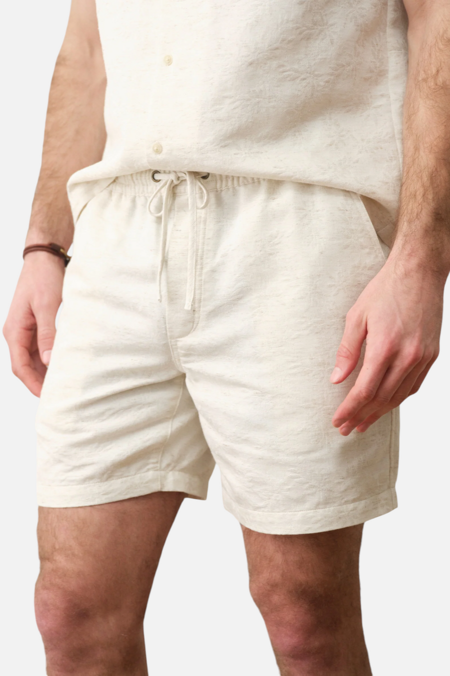 Marine Layer Saturday Beach Short 6" in Natural & Tan
