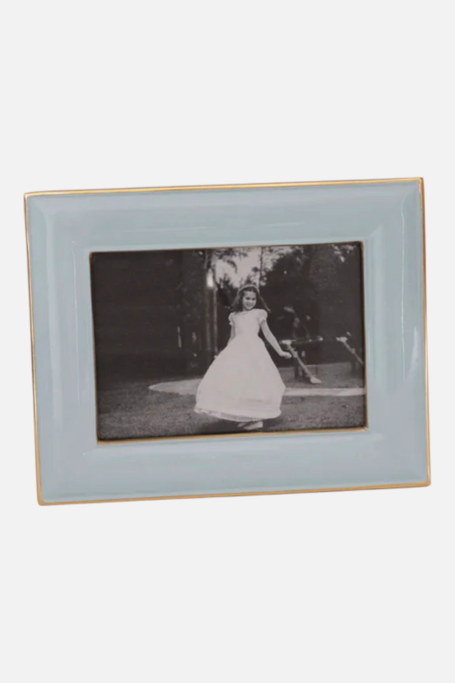 Beatriz Ball Encanto Charlotte 5X7 Picture Frame in Slate – front view