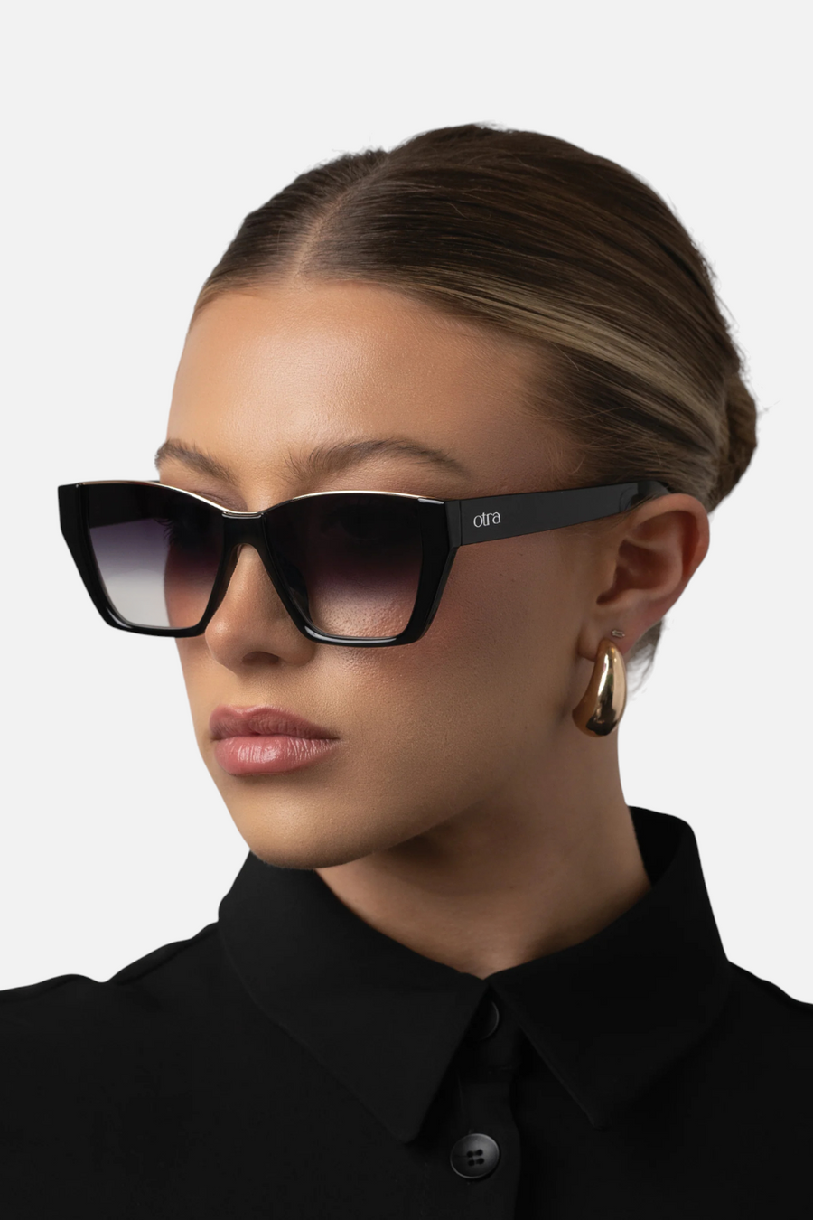 Otra Belle Sunglasses in Black
