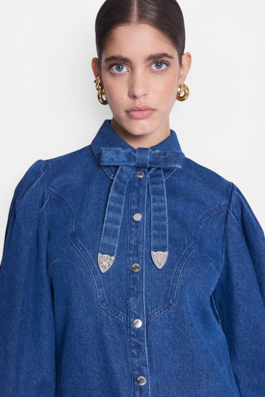 Bernice Clov Denim Bow Collar Shirt – back view
