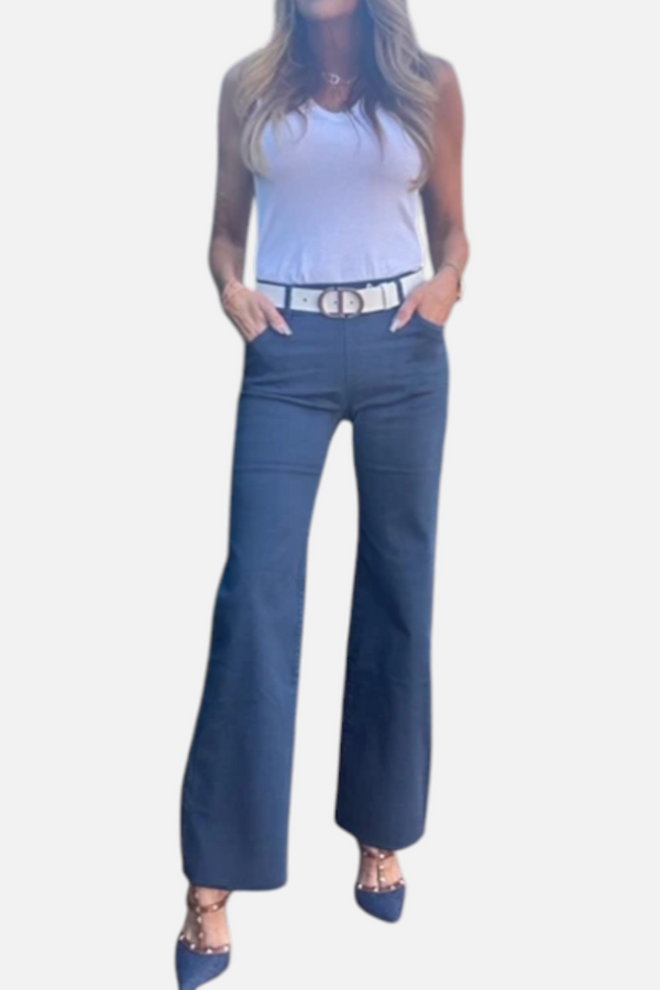 Bevy Flog Women's Amanda Pant in Navy