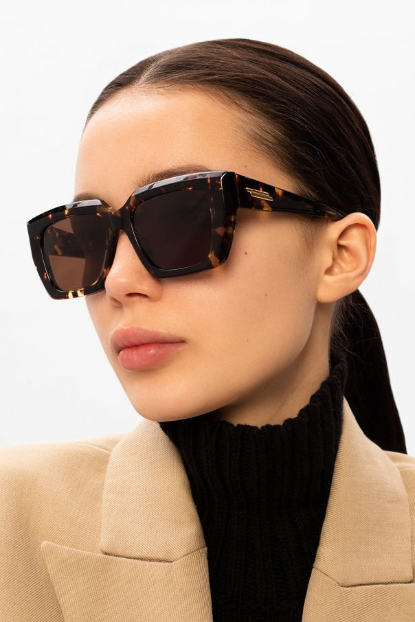 Bottega Veneta Logo Sunglasses – side view