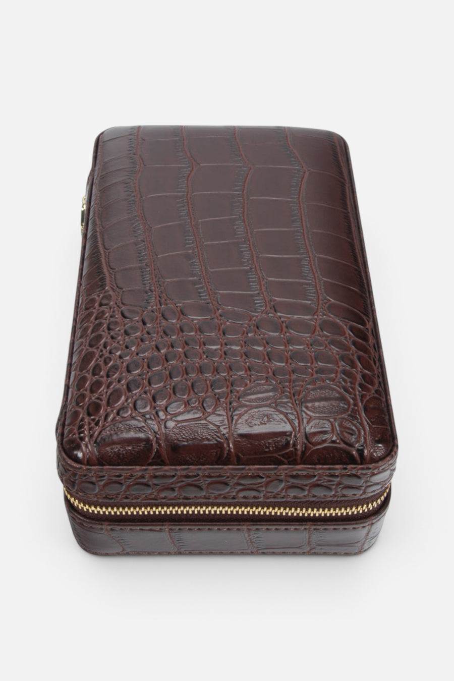 Brouk & Co. Atlas Croc Cigar Travel Case in Brown – detail
