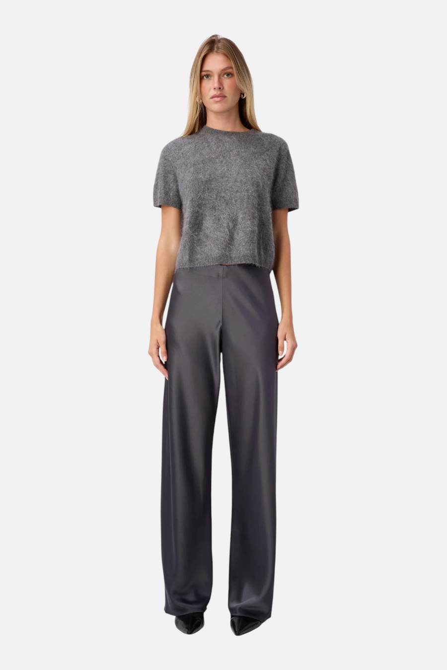 Cami NYC Bristol Mid Rise Pant in Coal – front view