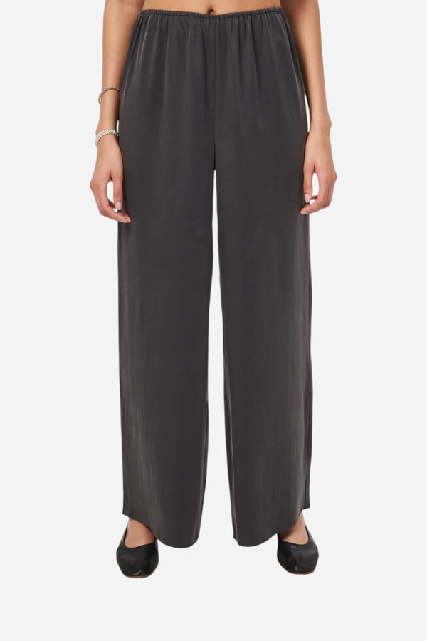 Cami NYC Doreen Pant in Graphite