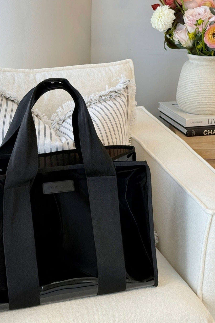 Case-Mate Jelly Tote Bag in Midnight Black – detail