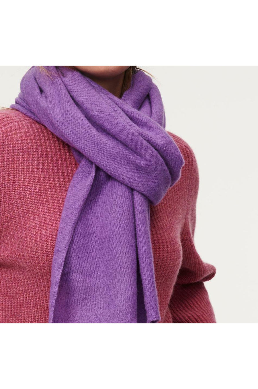 Cashmere Knit Throw/Scarf - Purple – side view