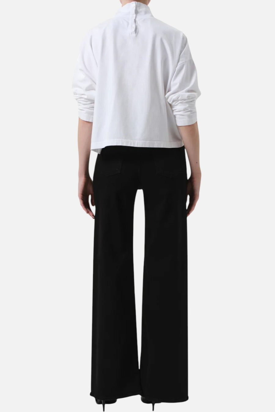 Citizens of Humanity Lyra Long Wide Leg Jean in Plush Black – side view