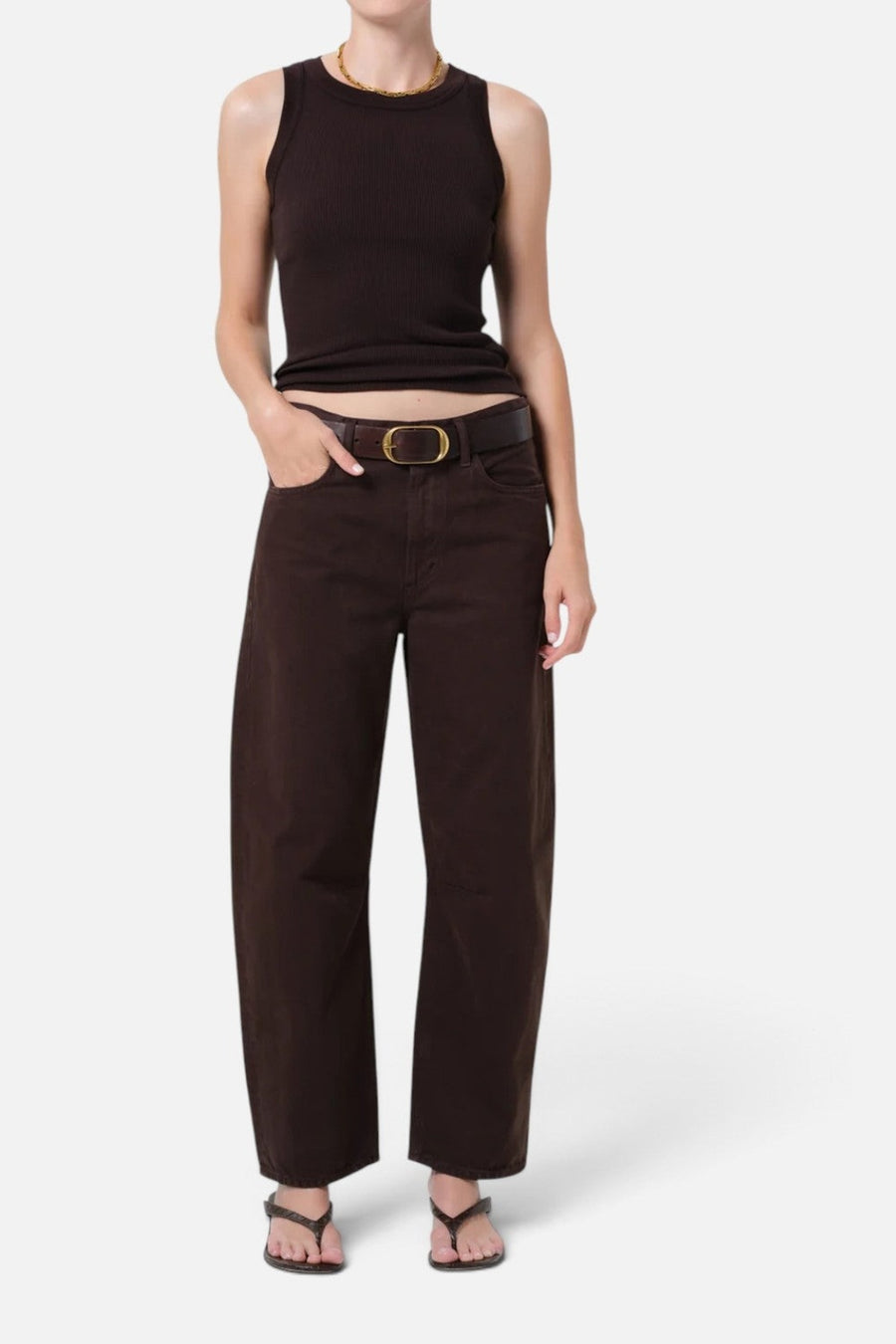 Citizens of Humanity Miro Barrel Relaxed Jean in Carob – side view
