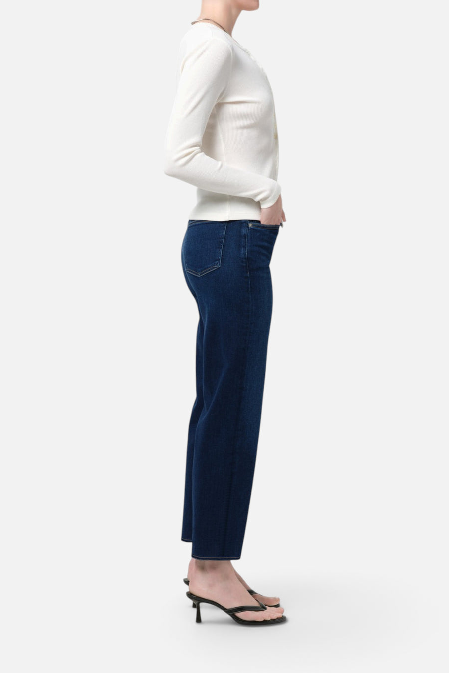 Citizens of Humanity Palma Straight Clean Hem in Dakota – side view