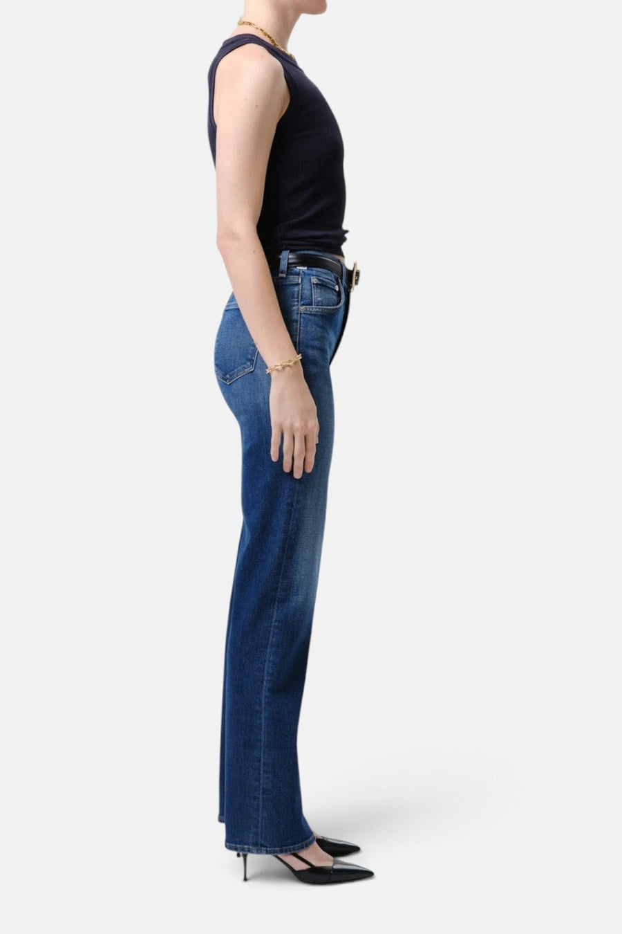 Citizens of Humanity Palma Straight Long Clean Hem Jean in Kitten – on model