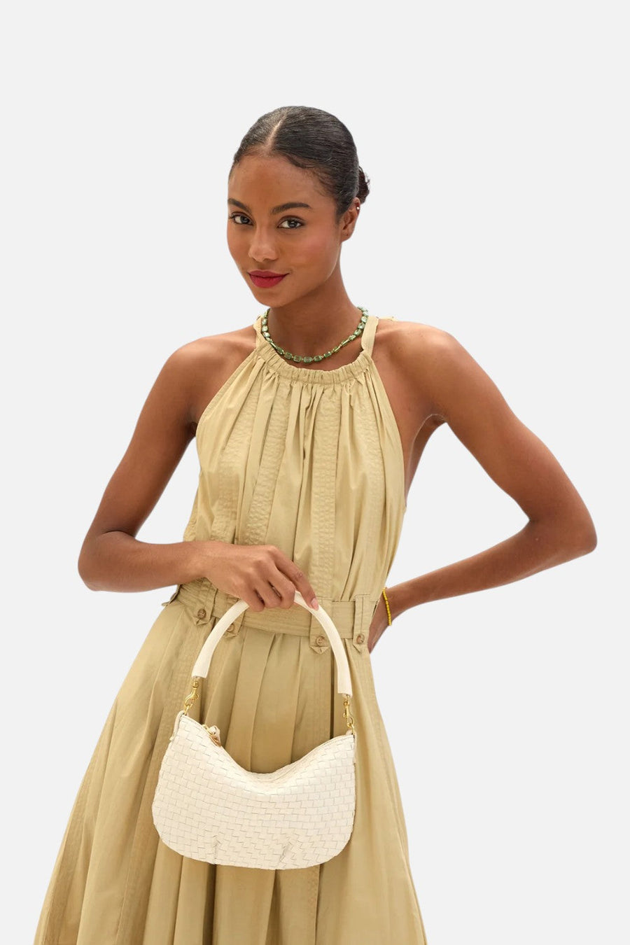 Clare V Petite Moyen Messenger Bag in Cream – side view