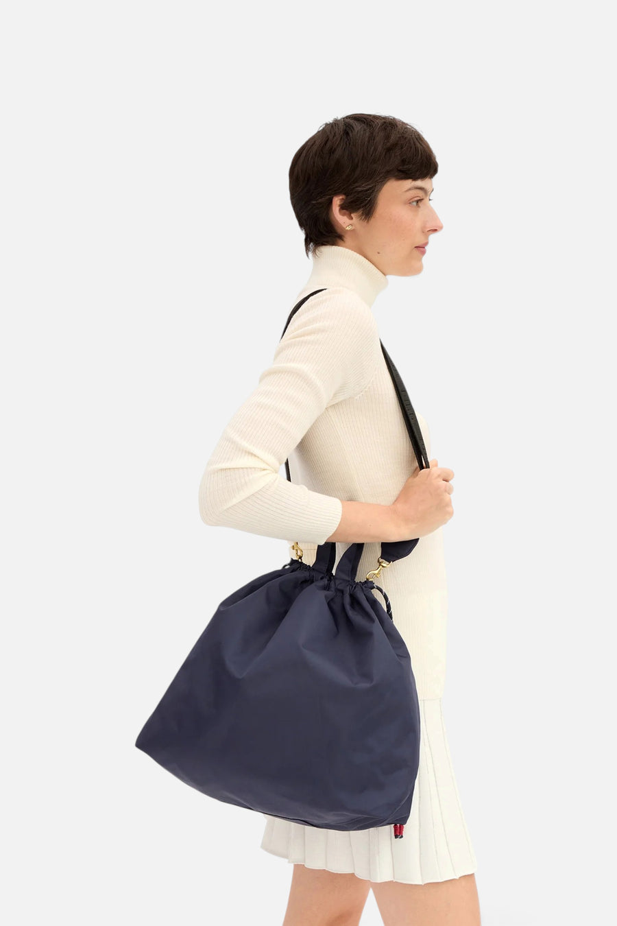 Clare V Sac Tout in Navy – detail