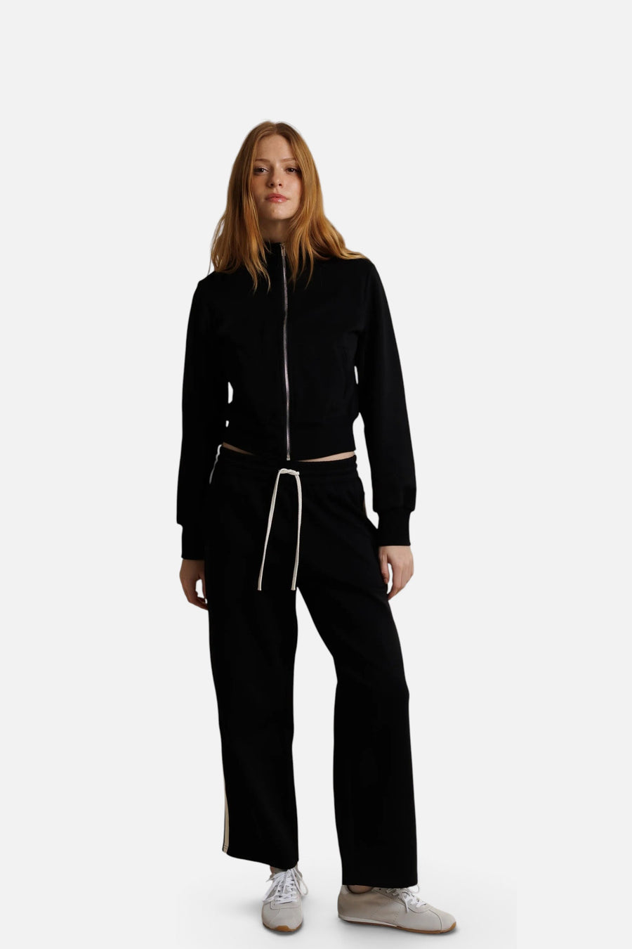 Claud Track Pant in True Black – detail