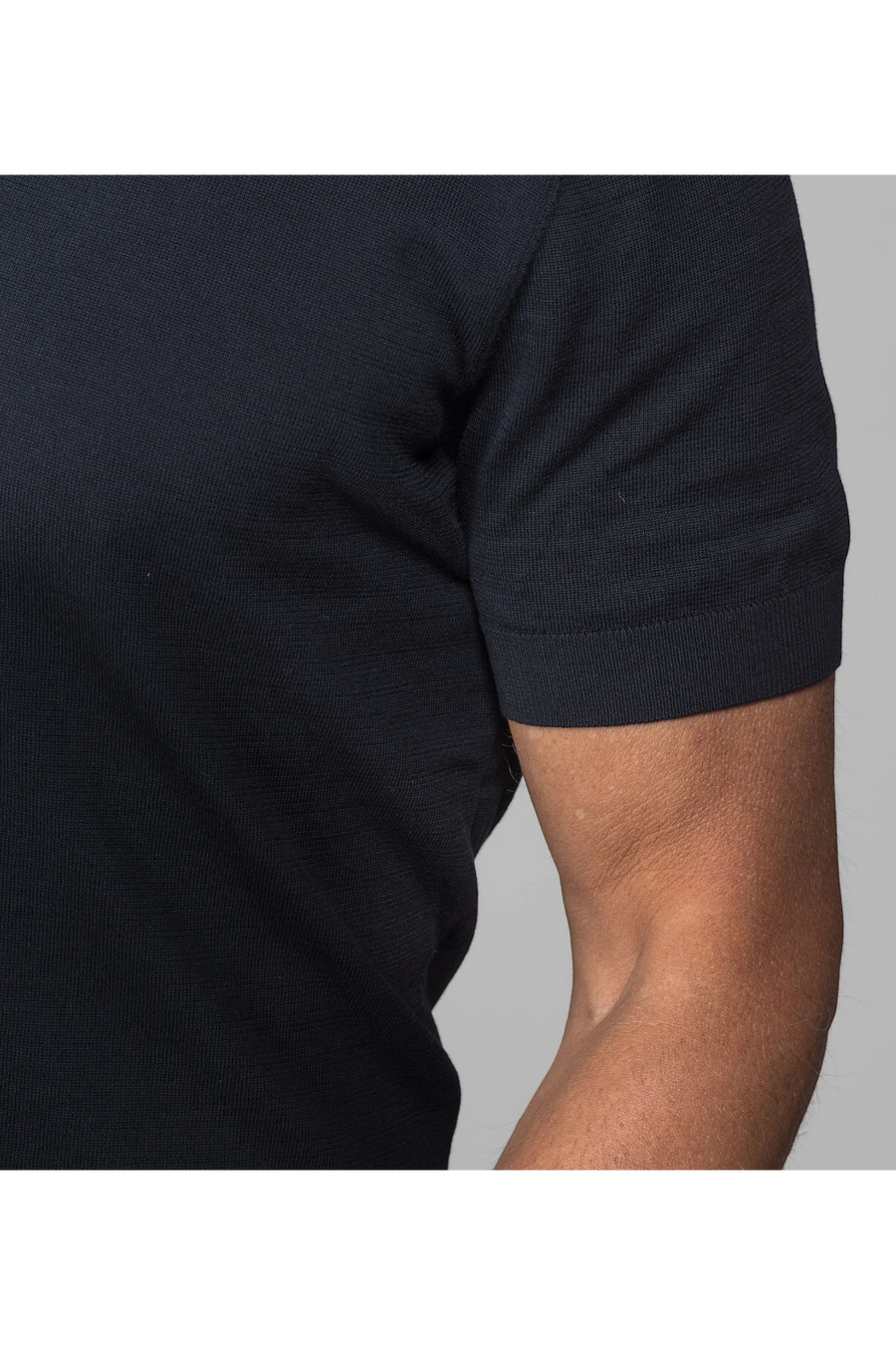 Collars & Co Maranello Mid-Weight Cotton & Silk Buttonless Polo in Black – alternate