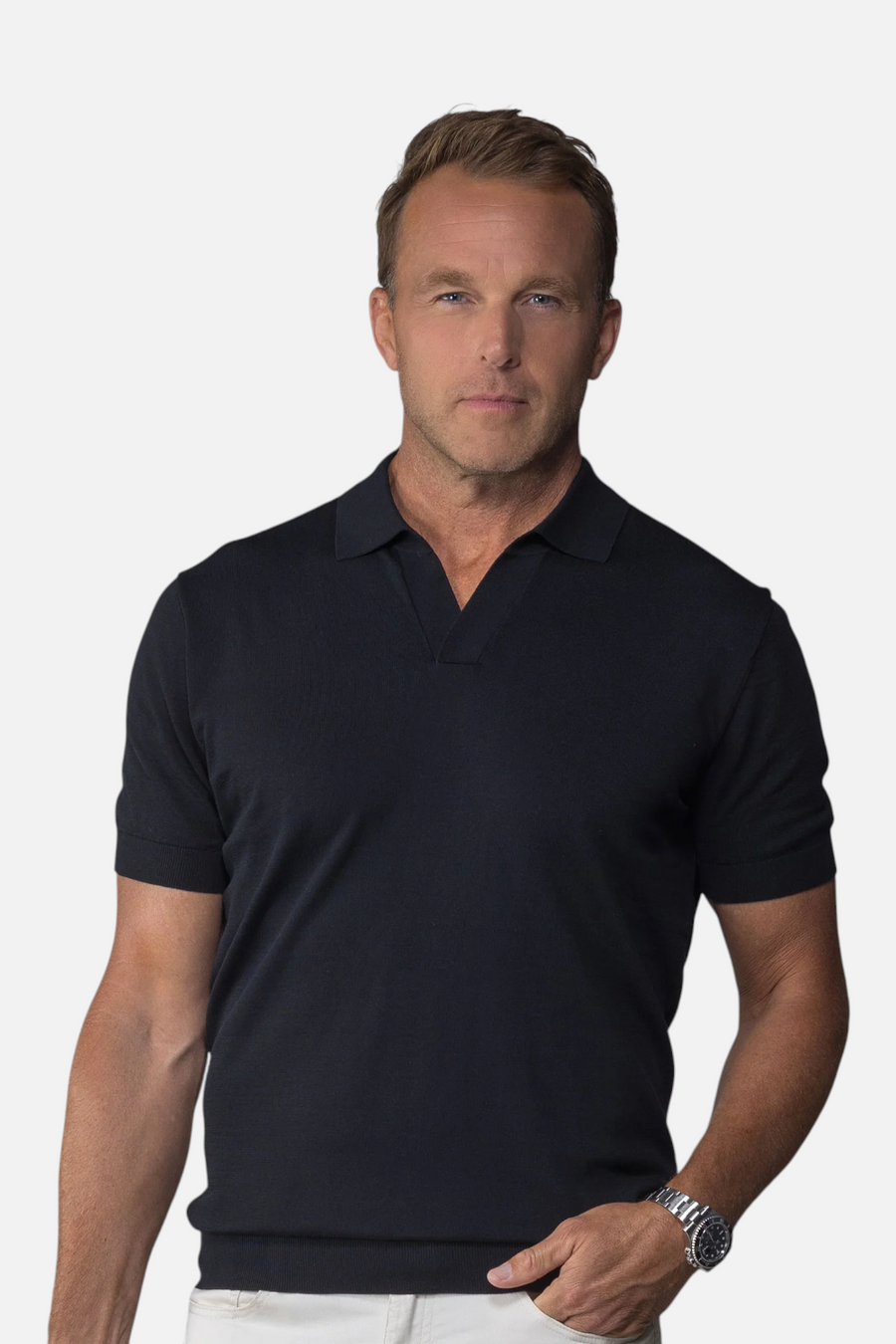 Collars & Co Maranello Mid-Weight Cotton & Silk Buttonless Polo in Black – front view