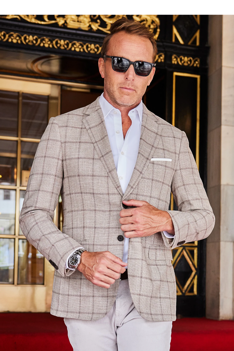 Collars & Co Maverick Travel Blazer in Beige Windowpane – back view